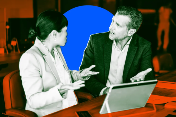 เมื่อผู้บริหารเชื่อใน AI แต่พนักงานกลับบอกว่าไร้ประโยชน์ ความจริงของ AI ในที่ทำงาน